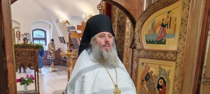 Богослужение в Неделю 7-ю по Пасхе, день памяти святых отцов первого Вселенского Собора